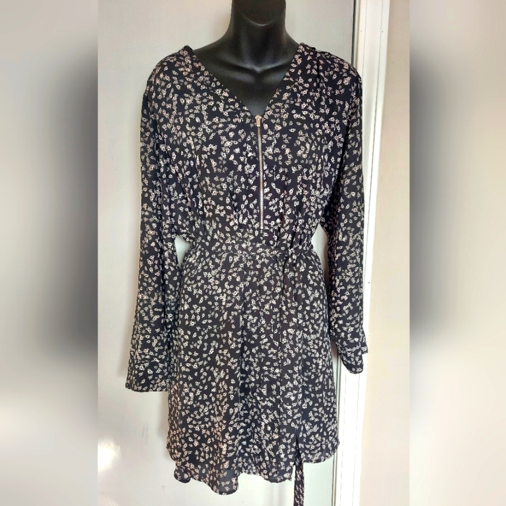 Express Black Floral Half Zip Belted Dress